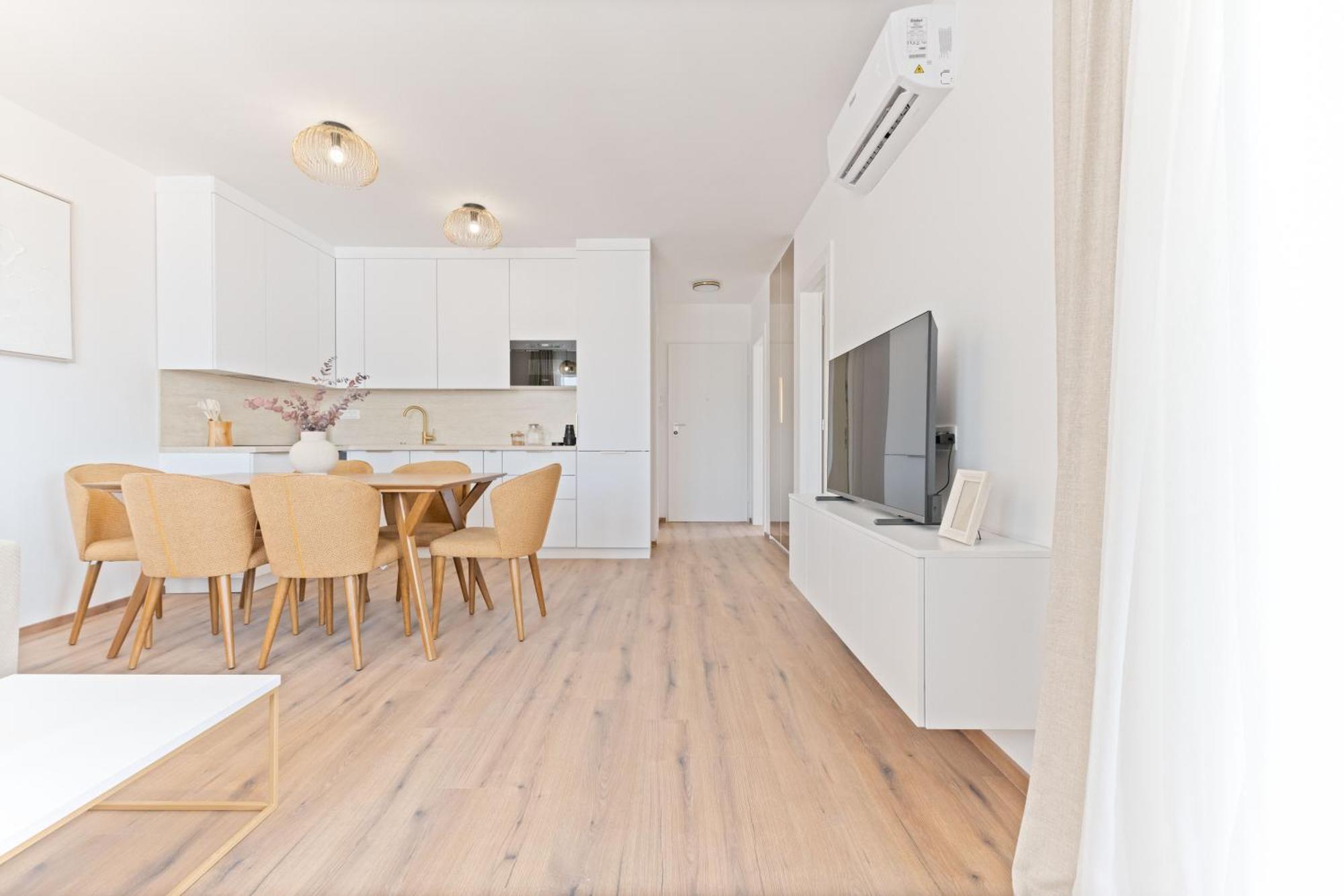 Lush Suites Trogir Buitenkant foto