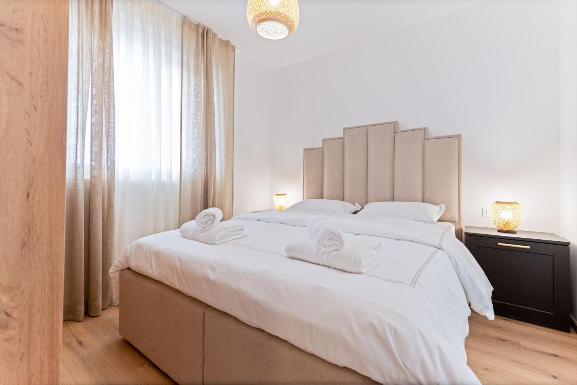 Lush Suites Trogir Buitenkant foto